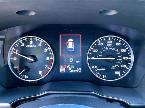 Used 2022 Subaru Outback Limited image 24