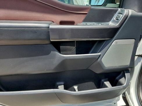 Used 2023 Ford F150 Lariat AWD/4WD image 21