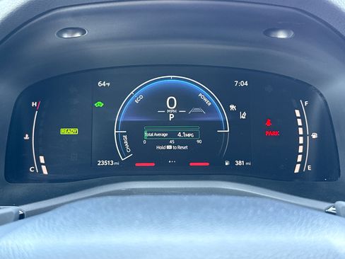 Certified 2025 Toyota Camry SE FWD image 32