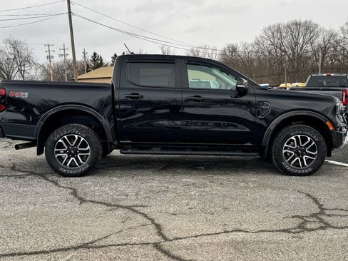 Used 2024 Ford Ranger Lariat w/ FX4 Off-Road Package image 2