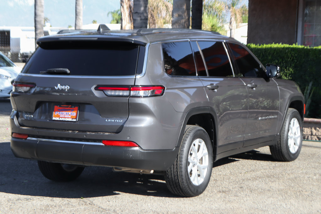Used 2023 Jeep Grand Cherokee L Limited AWD/4WD image 11