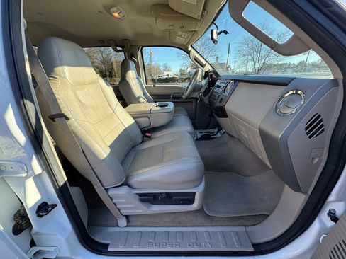 Used 2008 Ford F350 Lariat image 22
