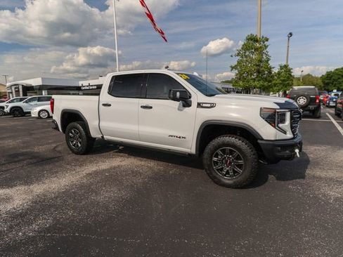 Used 2024 GMC Sierra 1500 AT4X AWD/4WD image 12