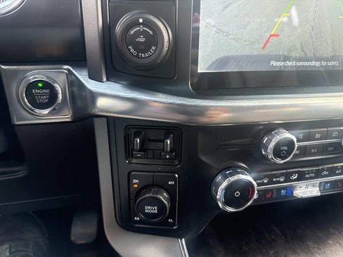 Certified 2022 Ford F150 Lariat w/ Equipment Group 502A High image 26