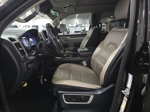 Used 2022 RAM 1500 Limited AWD/4WD image 6
