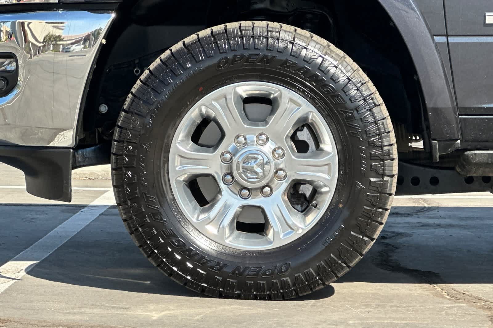 Used 2022 RAM 2500 Laramie AWD/4WD image 36