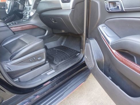 Used 2018 GMC Yukon XL SLT image 26