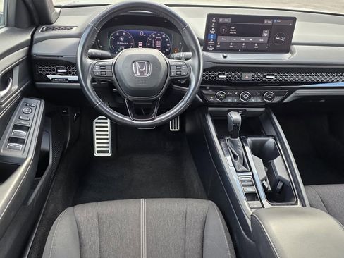 Used 2024 Honda Accord Sport image 12