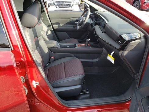 New 2026 Nissan Kicks SR w/ Cold Weather Package image 15