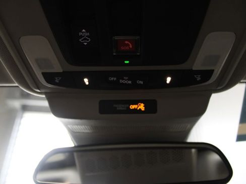 Used 2023 Honda Accord EX image 38