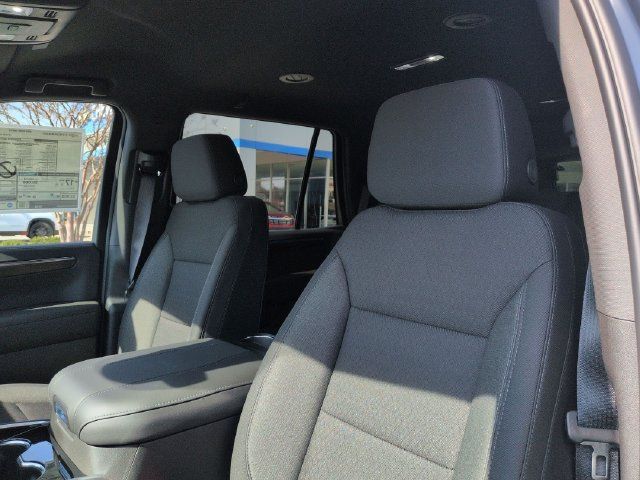 Used 2026 Chevrolet Tahoe LS RWD image 14