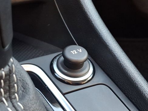 Used 2021 Volkswagen Jetta SE w/ SE Cold Weather Package image 25