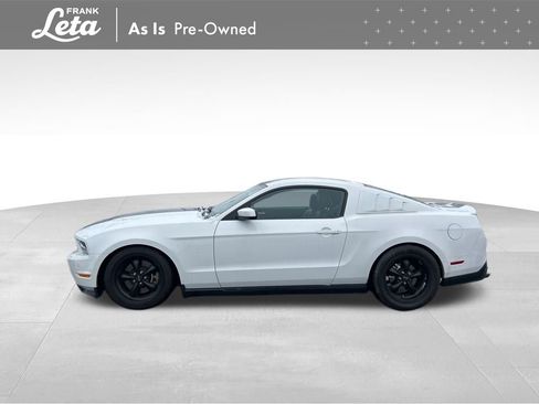 Used 2011 Ford Mustang GT Premium w/ Comfort Pkg image 3