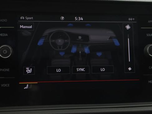 Used 2024 Volkswagen Jetta GLI Autobahn image 34