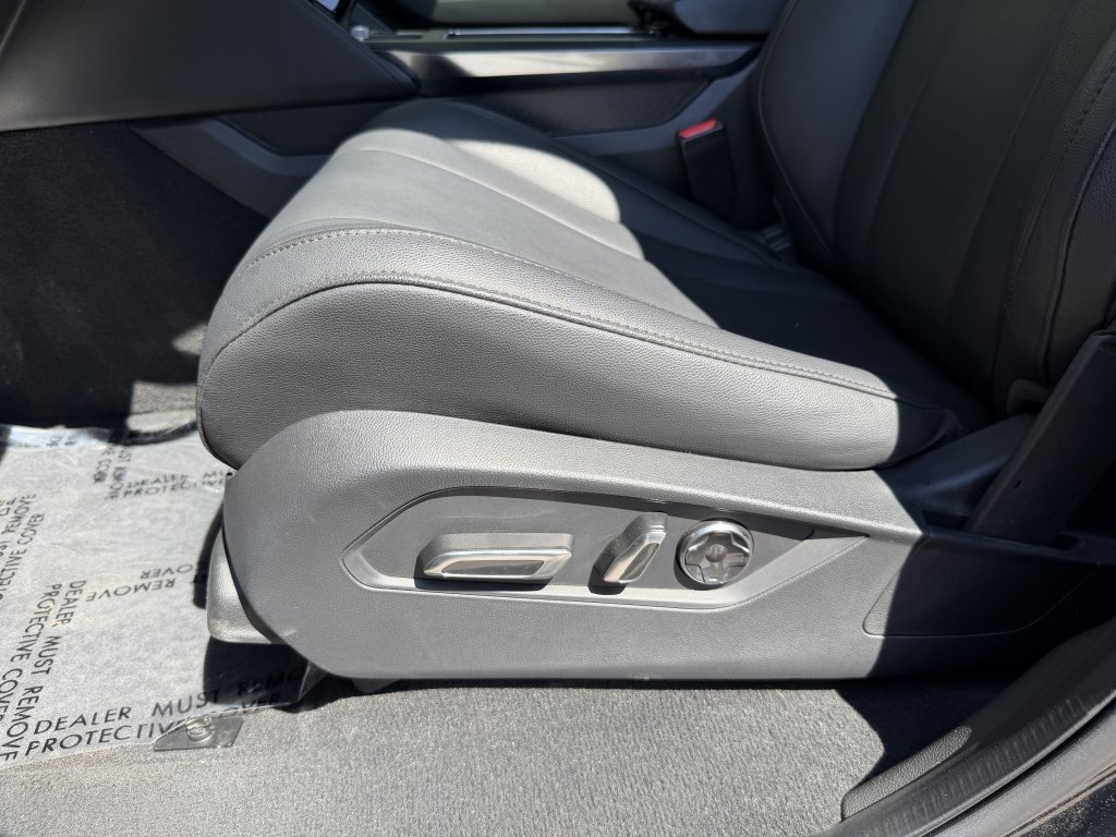 Used 2025 Acura MDX FWD image 31