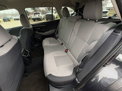 Used 2023 Subaru Outback Premium image 28