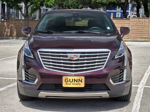 Used 2017 Cadillac XT5 Platinum AWD/4WD image 9