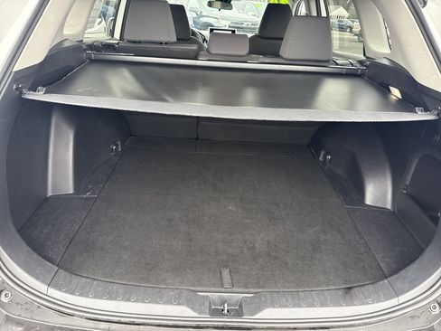 Used 2024 Toyota RAV4 XLE image 5