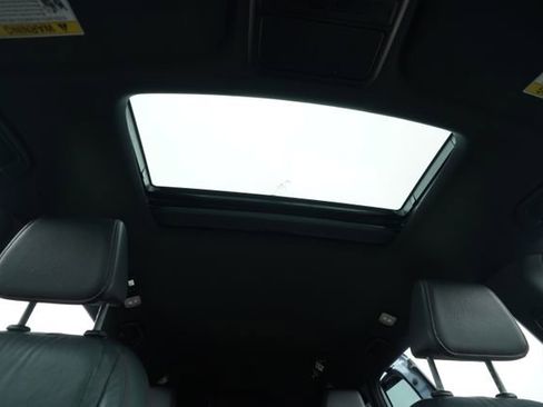 Used 2023 Honda Odyssey Sport image 11