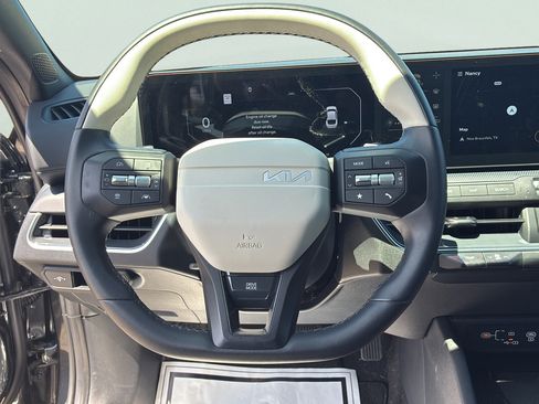Used 2025 Kia K4 GT-Line FWD image 19