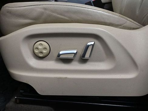 Used 2014 Audi Q5 2.0T Premium Plus w/ Premium Plus Package image 19