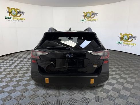 Used 2022 Subaru Outback Wilderness image 9