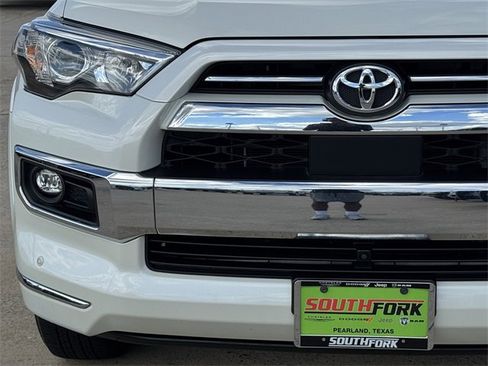 Used 2023 Toyota 4Runner Limited image 8