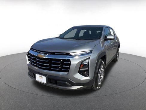 Used 2025 Chevrolet Equinox LT image 7