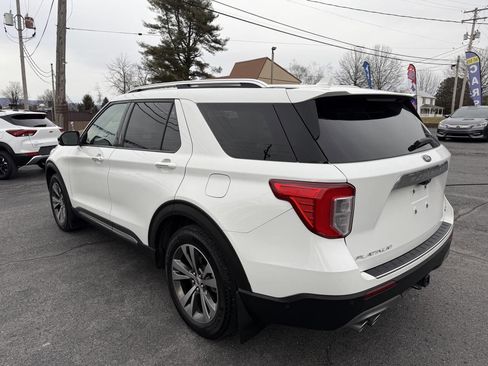 Used 2020 Ford Explorer Platinum w/ Premium Technology Package image 5