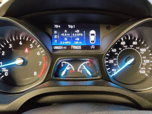 Used 2017 Ford Escape SE w/ Equipment Group 201A AWD/4WD image 23