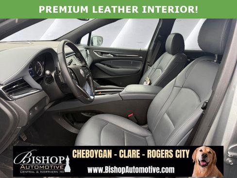 Used 2023 Buick Enclave Essence w/ Sport Touring Edition image 9
