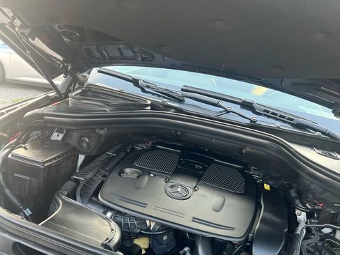 Used 2015 Mercedes-Benz ML 350 4MATIC w/ Premium 1 Package image 17