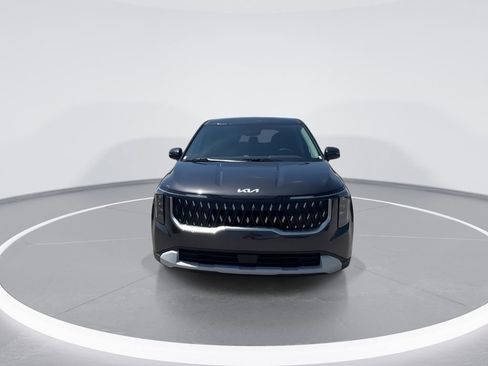 New 2026 Kia Carnival FWD image 3