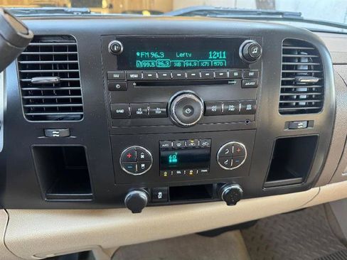 Used 2013 GMC Sierra 1500 SLE w/ Power Tech Package RWD image 15