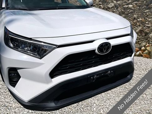 Used 2020 Toyota RAV4 XLE w/ Convenience Package AWD/4WD image 26