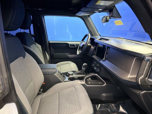 Used 2023 Ford Bronco Outer Banks image 25