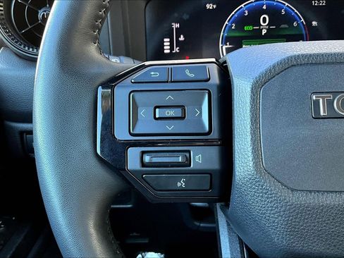 Used 2025 Toyota Land Cruiser 1958 image 18