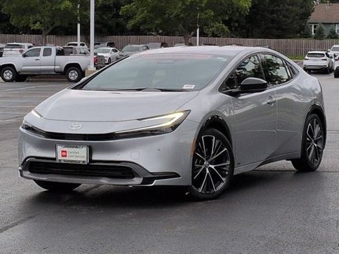 Certified 2024 Toyota Prius XLE AWD/4WD image 2