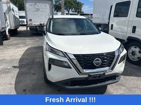 Used 2021 Nissan Rogue S image 6
