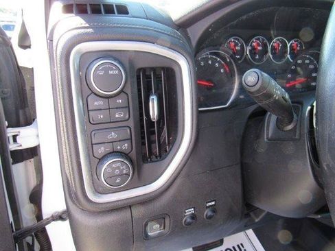 Used 2021 Chevrolet Silverado 1500 LT w/ Safety Package II AWD/4WD image 30