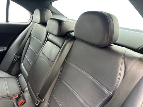 Used 2024 Mercedes-Benz C 300 Sedan image 32