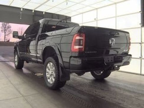 Used 2024 RAM 2500 Limited image 9