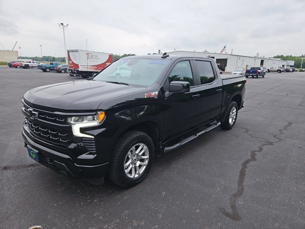 Certified 2022 Chevrolet Silverado 1500 RST AWD/4WD image 3