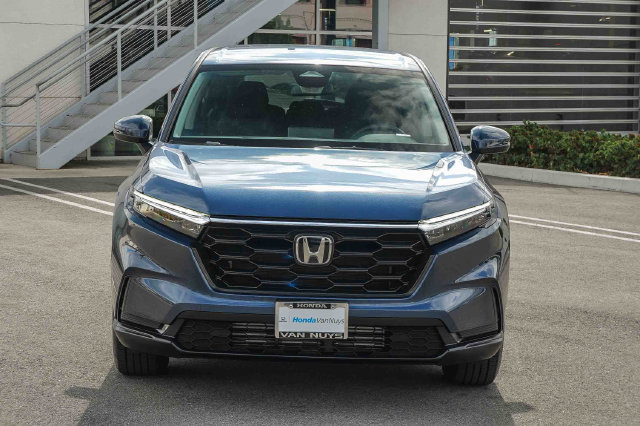 Used 2025 Honda CR-V LX image 2