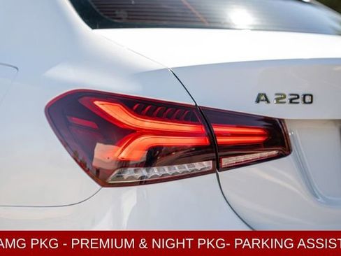 Used 2022 Mercedes-Benz A 220 image 15