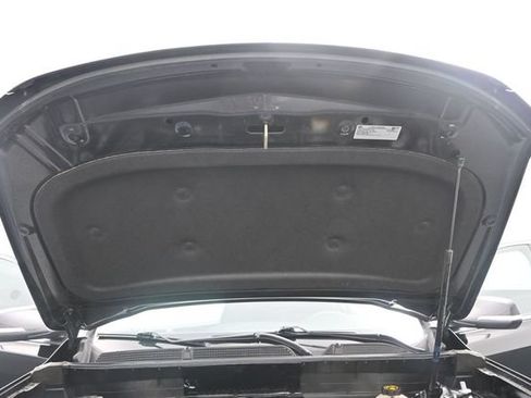 Used 2023 GMC Acadia SLE w/ Driver Convenience Package FWD image 39
