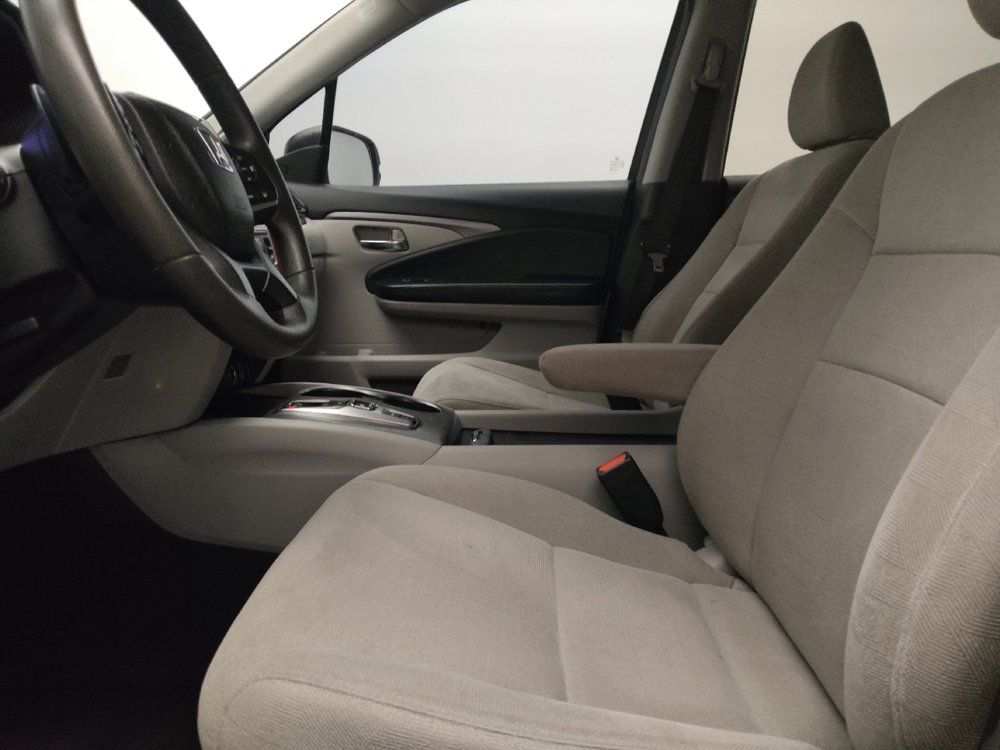 Used 2021 Honda Pilot EX image 17