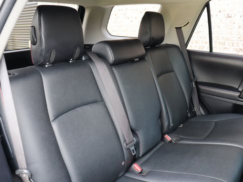 Used 2016 Toyota 4Runner Trail Premium image 32