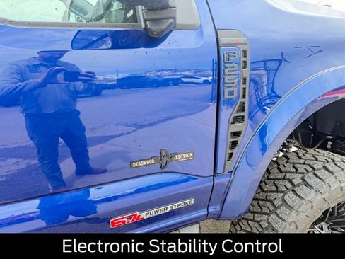 New 2026 Ford F250 XLT w/ XLT Premium Package AWD/4WD image 8
