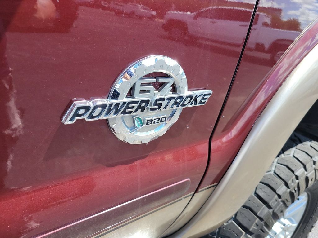Used 2011 Ford F250 Lariat w/ Lariat Interior Pkg AWD/4WD image 29